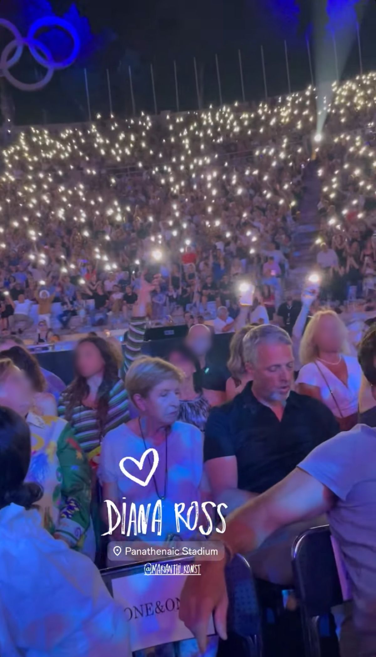 O Ανδρέας Καψάλης με τη μητέρα του