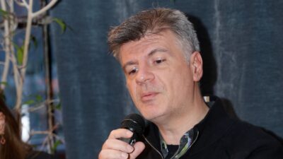 Ο Φοίβος Δεληβοριάς