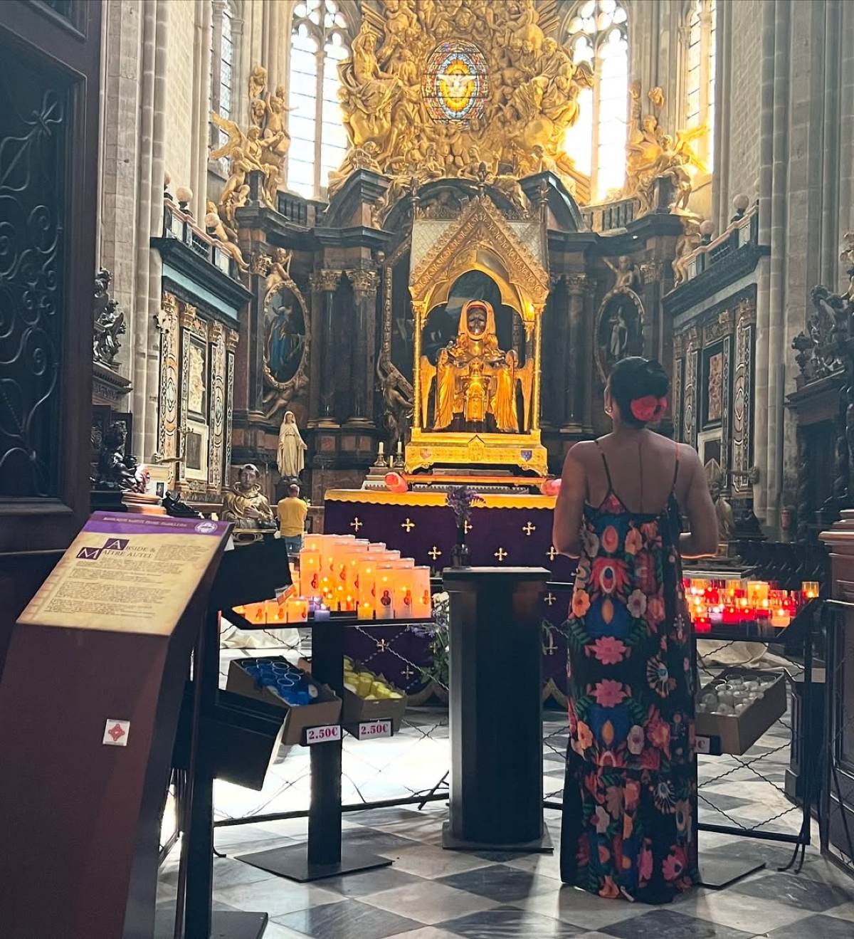 Η Μαρία Κορινθίου στη Βασιλική της Μαρίας Μαγδαληνής