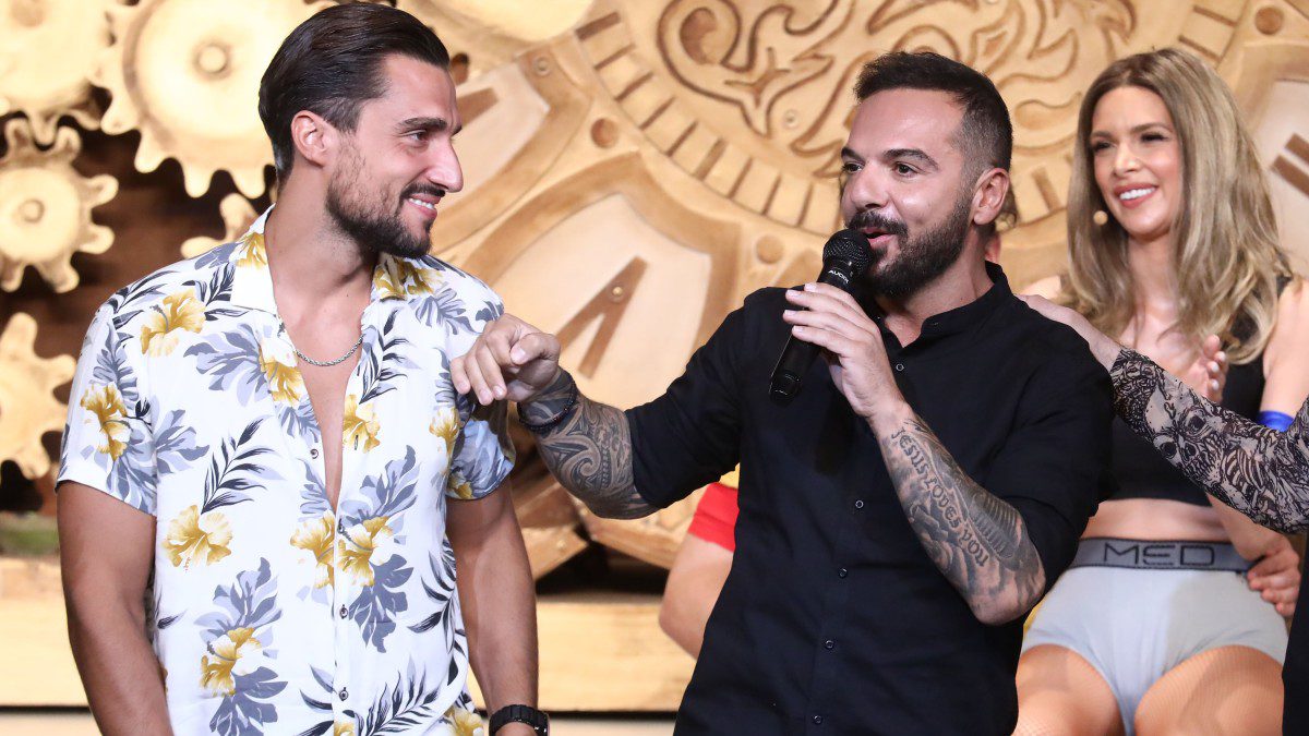 Σάκης Κατσούλης, Τριαντάφυλλος