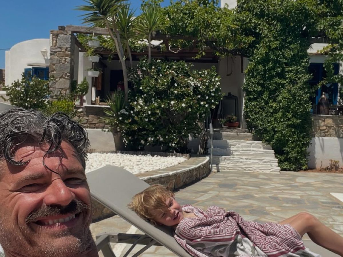 O Χρήστος Βασιλόπουλος με το γιο του