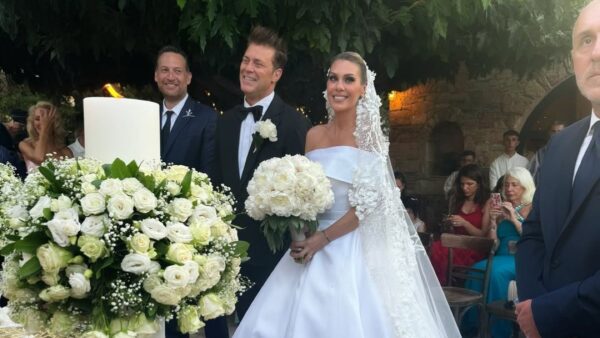 Στιγμιότυπα από τον γάμο του Χρήστου Χολίδη