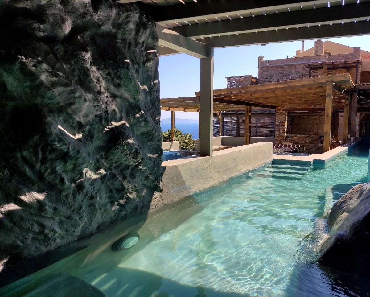 «Το Κάστρο του Αιγαίου»: Ρομαντική απόδραση μόλις δύο ώρες από την Αθήνα