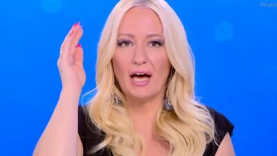 Η Αφροδίτη Γραμμέλη στο Καλοκαίρι Παρέα