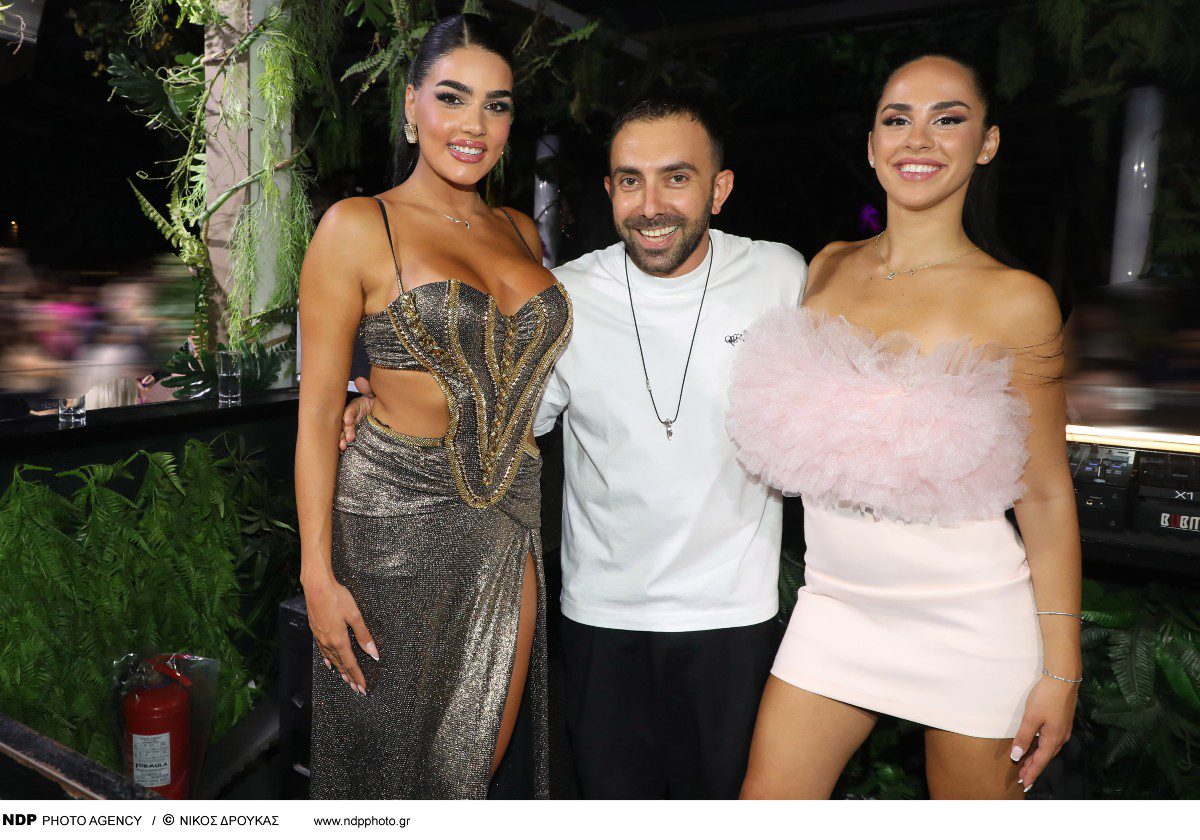 Η Ζωή Ασουμανάκη και η Μαρικέλλυ μαζί με τον Λογοθετίδη