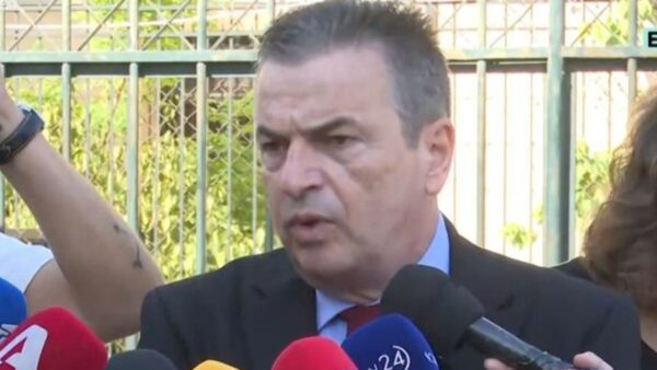 Δικηγόρος Μουρτζούκου