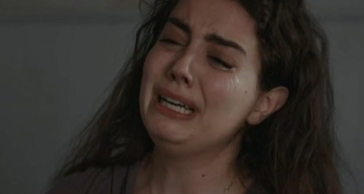 Σκηνή με τν Άννα από την γη της ελιάς