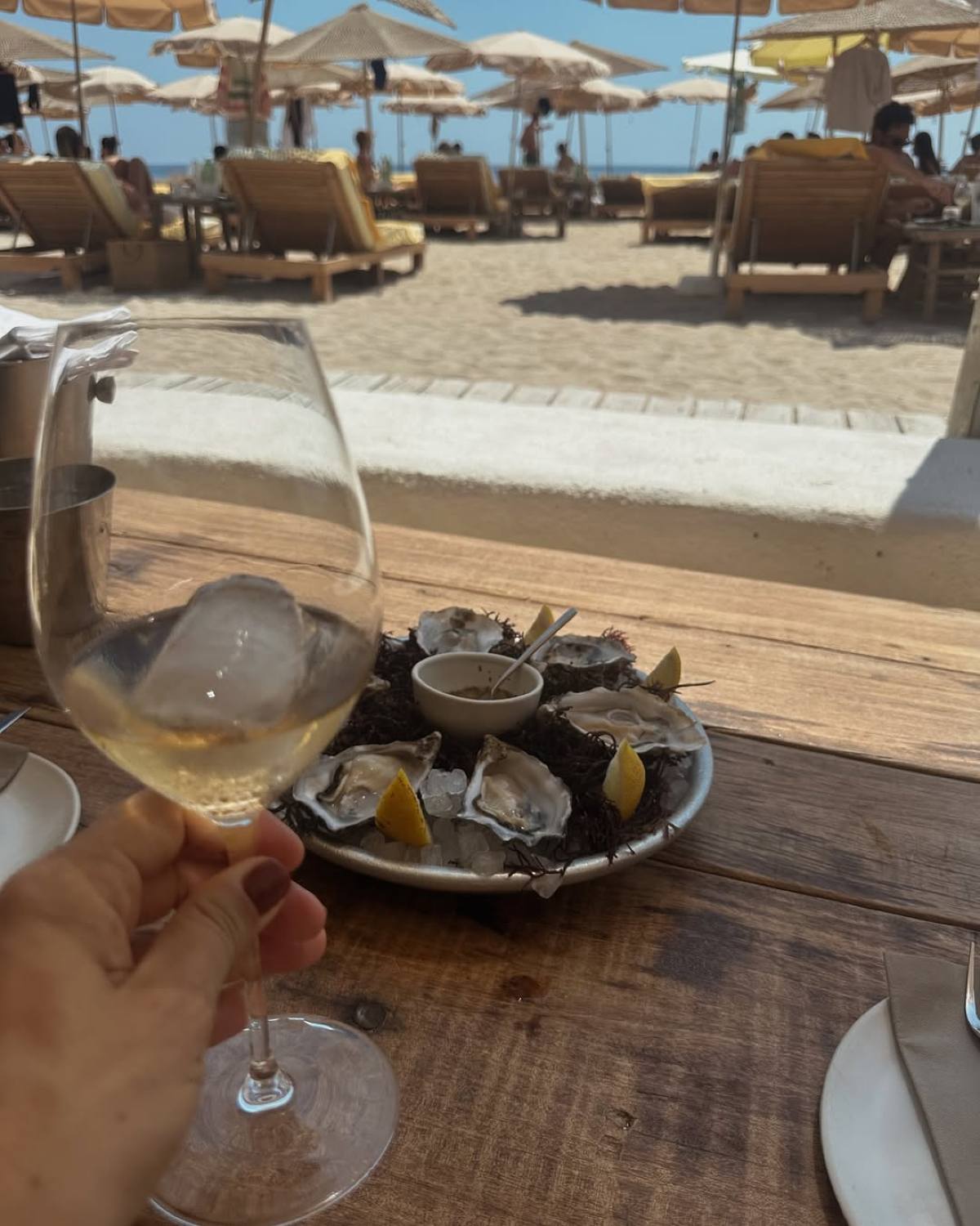 Η Βίκυ Καγιά στην Ίμπιζα