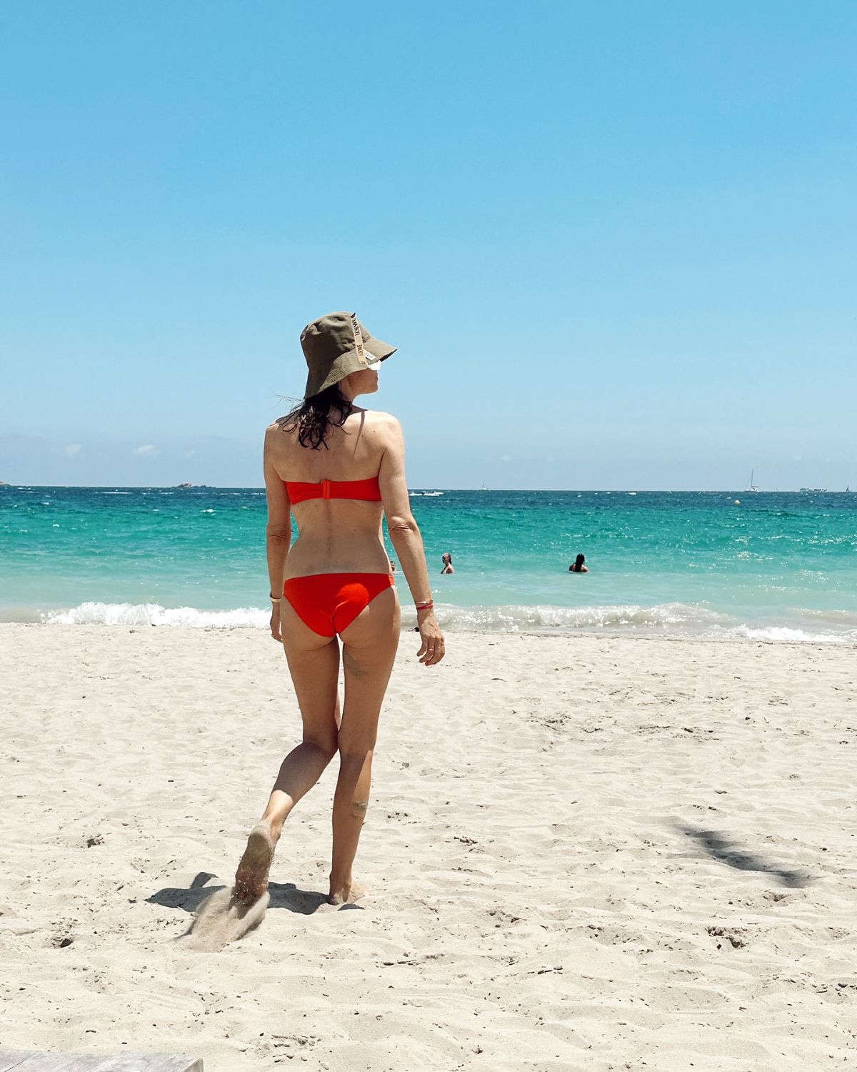 Η Βίκυ Καγιά στην Ίμπιζα