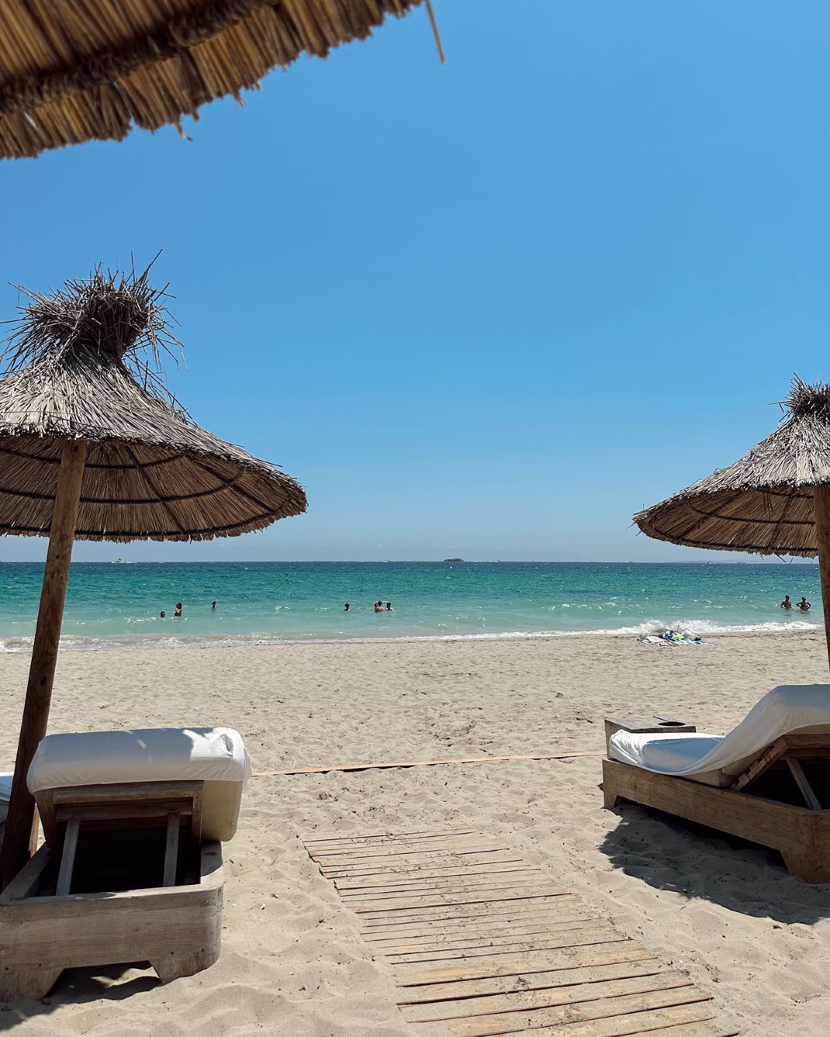 Η Βίκυ Καγιά στην Ίμπιζα