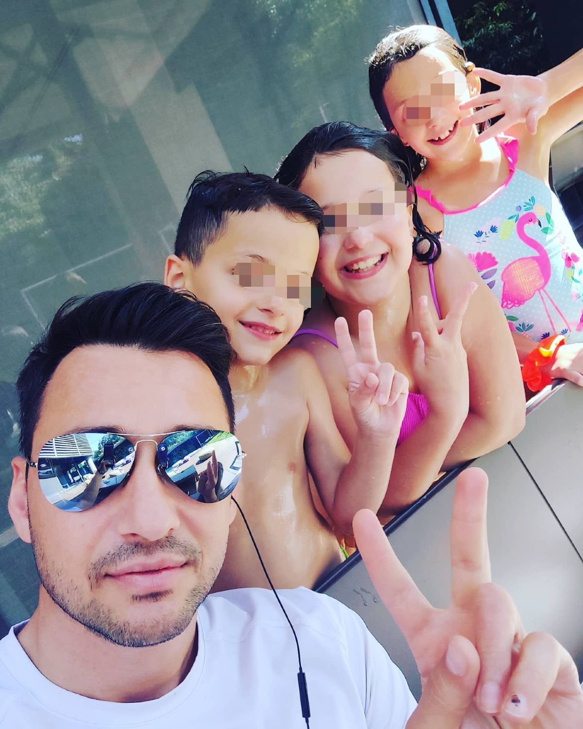 Ο Πάνος Καλίδης με τα παιδιά του