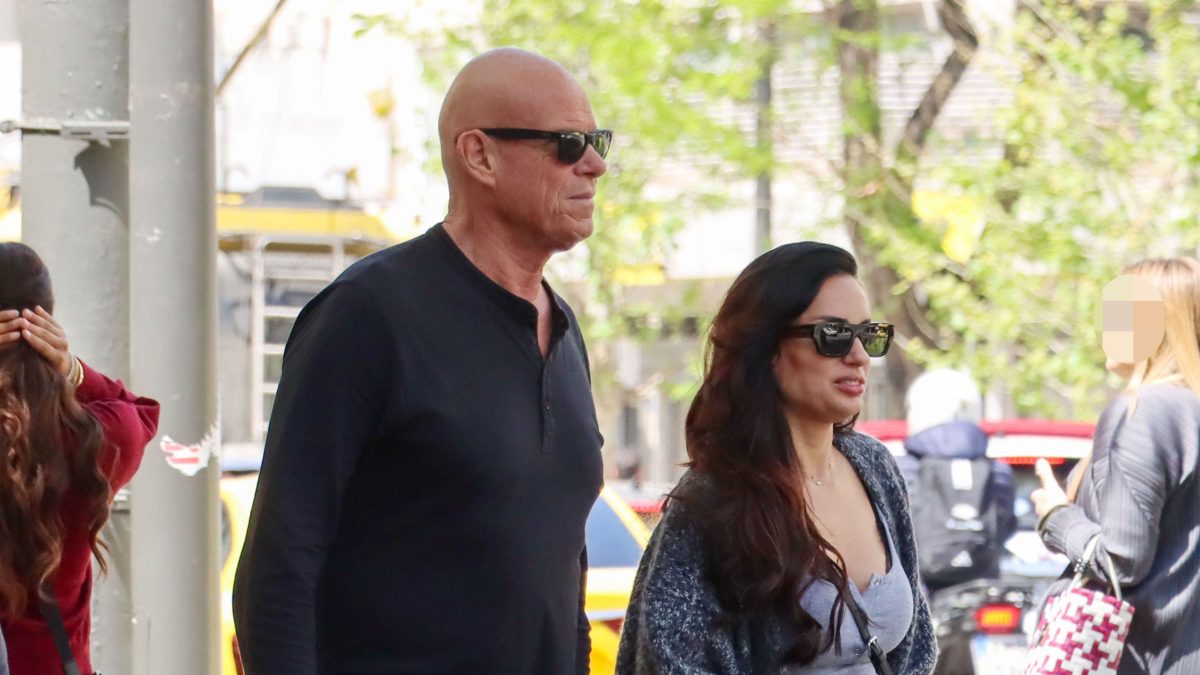 Ο Τζώνη Καλημέρης και η Ελπίδα Ιακωβίδου