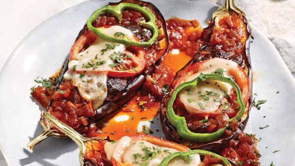 Οι μελιτζάνες με τα λιωμένα τυριά