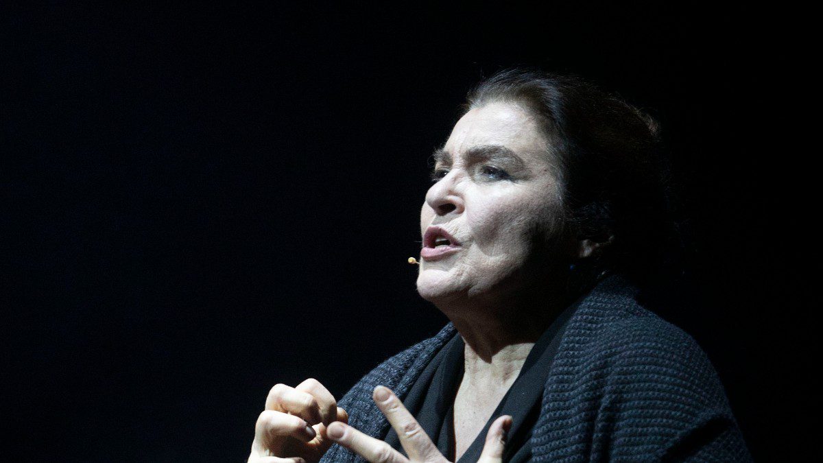 Η Λυδία Κονιόρδου