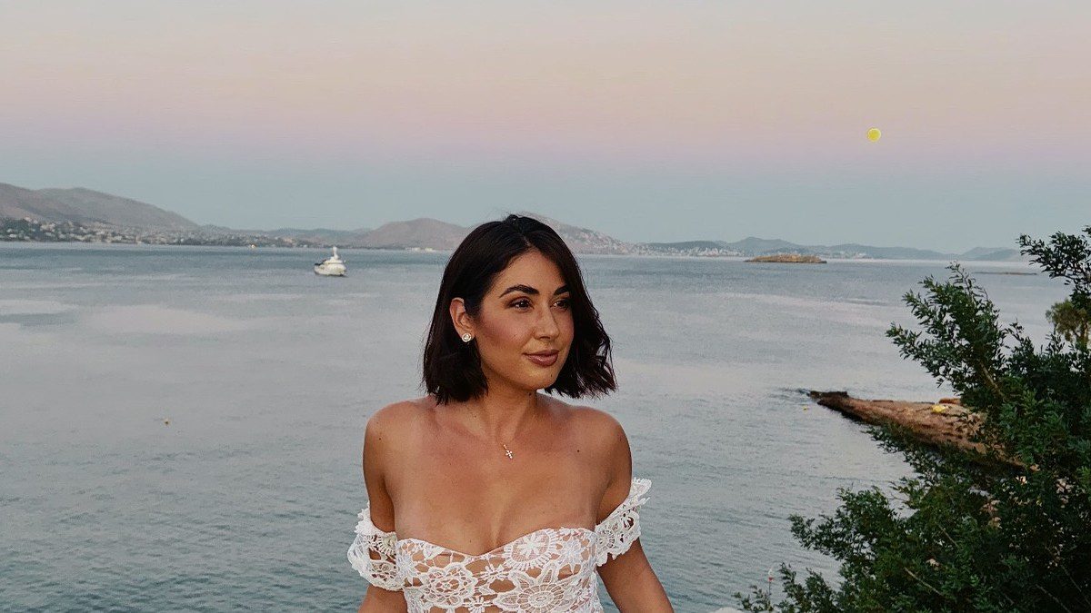 Η Έλενα Κρεμλίδου