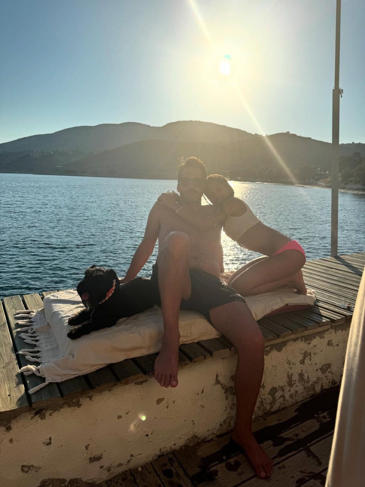 Ο σύζυγος και η κόρη της Μπέττυς Μαγγίρα