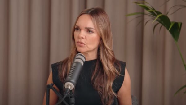 Η Μαρία Χατζηστεφανή στο Youtube