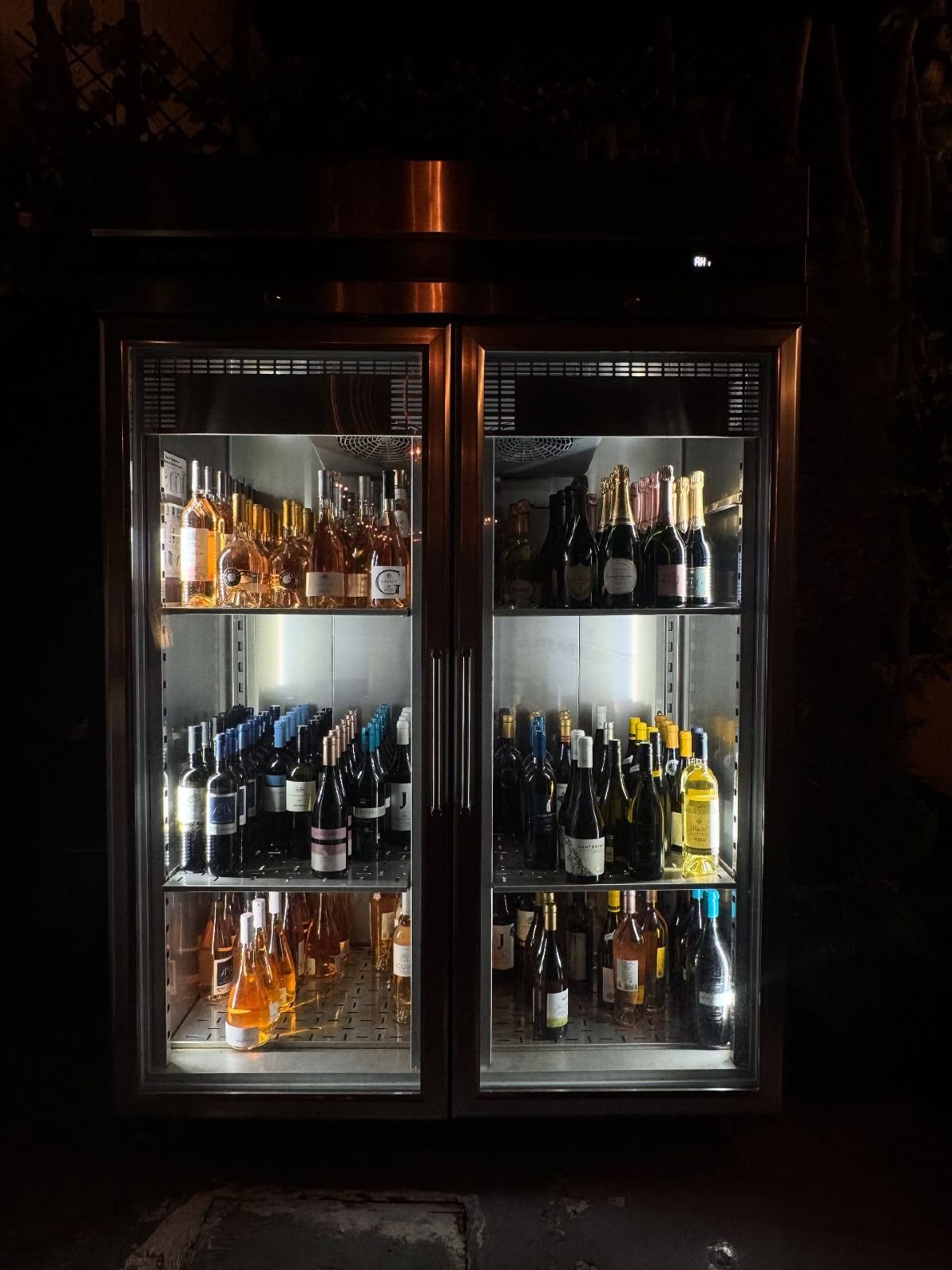 Η ανάρτηση της Δανάης Μπάρκα από τις διακοπές της στις Σπέτσες