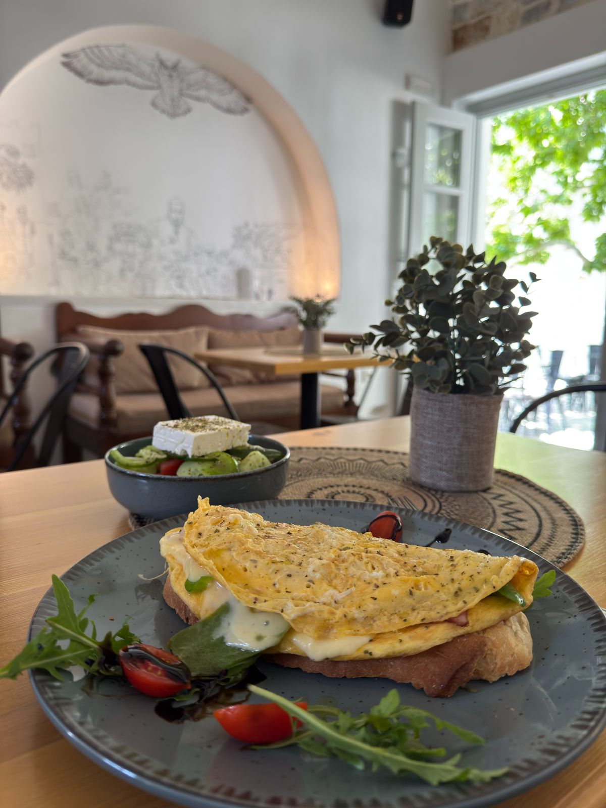 Ομελέτα με φρέσκα υλικά