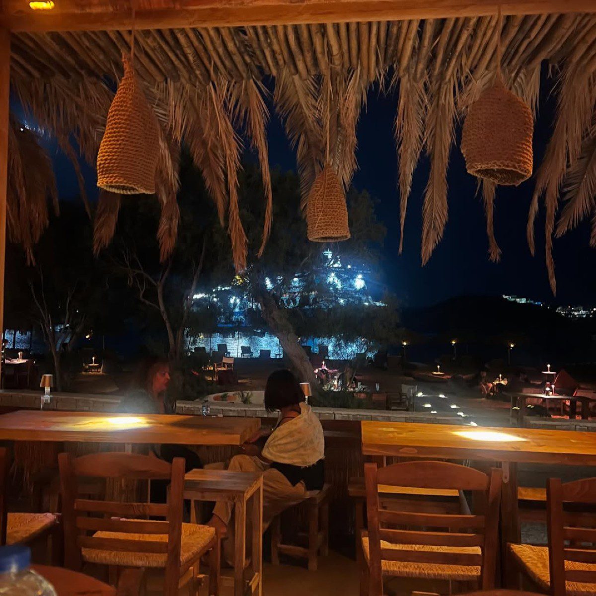 Μπαρ στην Ίο