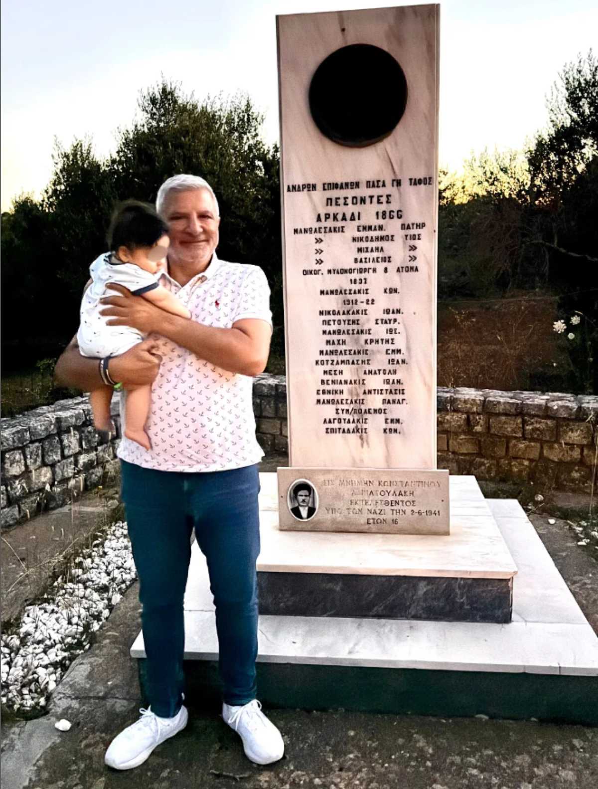 Ο Γιώργος Πατούλης με τον γιο του