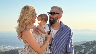 Η Φωτεινή Πετρογιάννη και ο Μιχάλης Ρουμπής στη βάφτιση του γιου τους