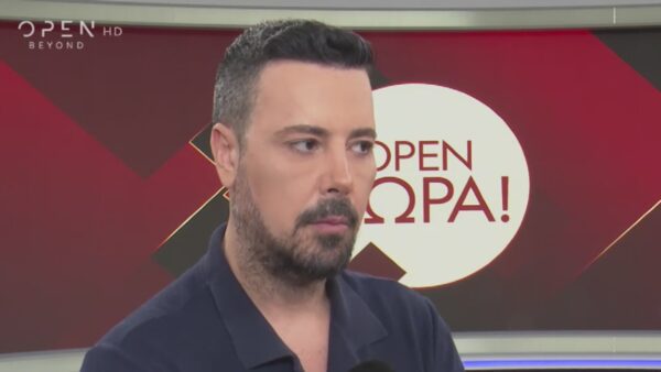 Ο Πέτρος Κουσουλός στην κάμερα του Καλοκαιρινό Ραντεβού