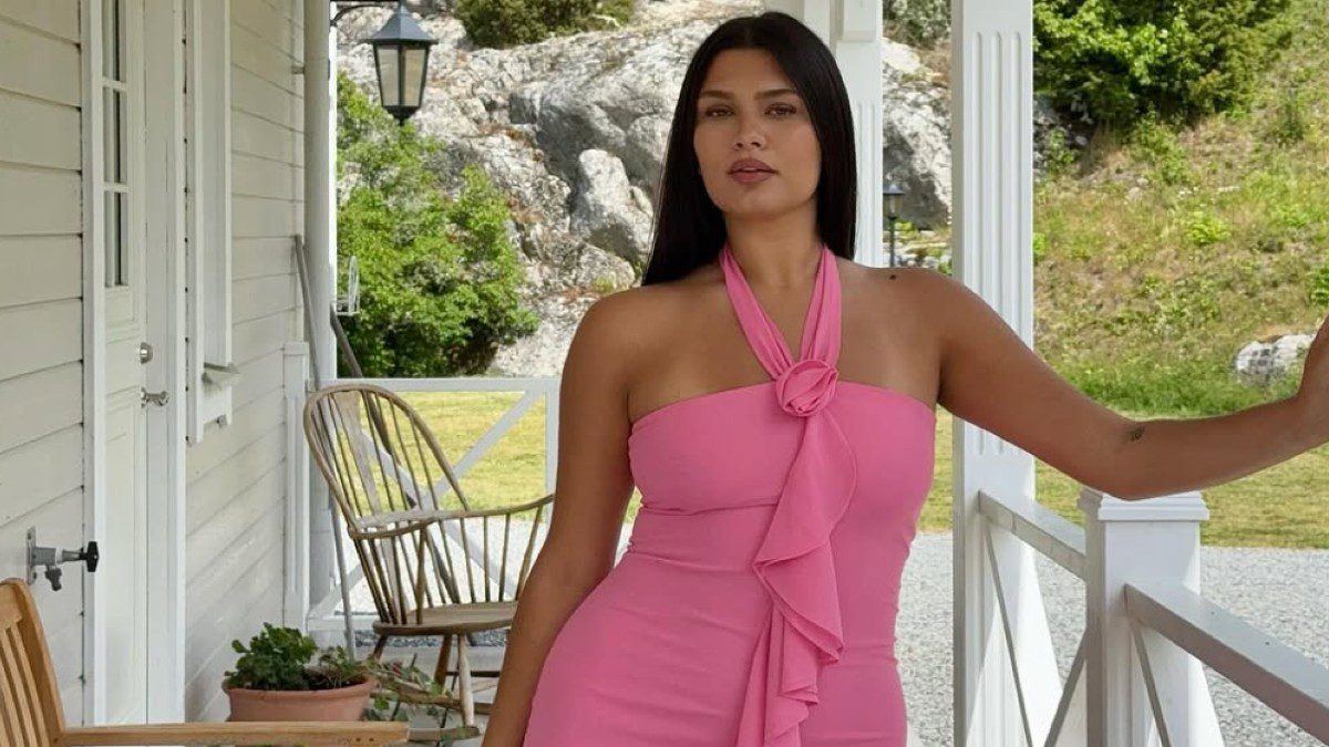 To top που φοράνε τα it girls το καλοκαίρι