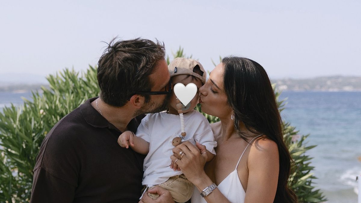 Η Νάντια Ράπτη βάφτισε τον γιο της