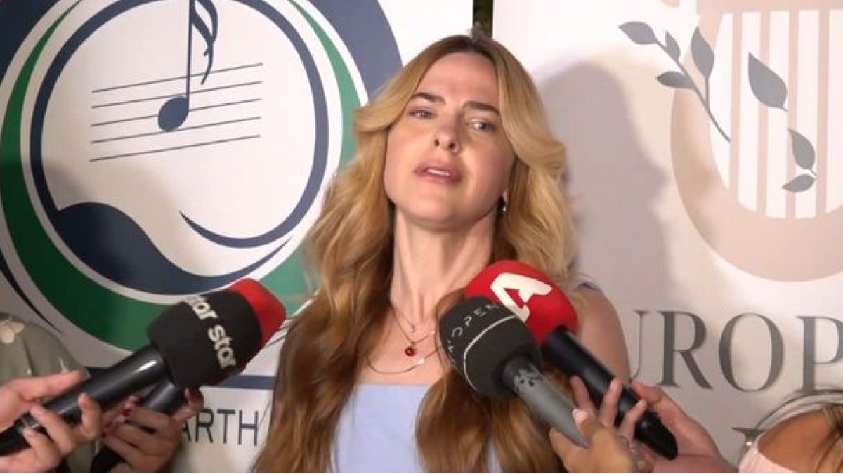 Η Ρένα Μόρφη στην κάμερα του Buongiorno