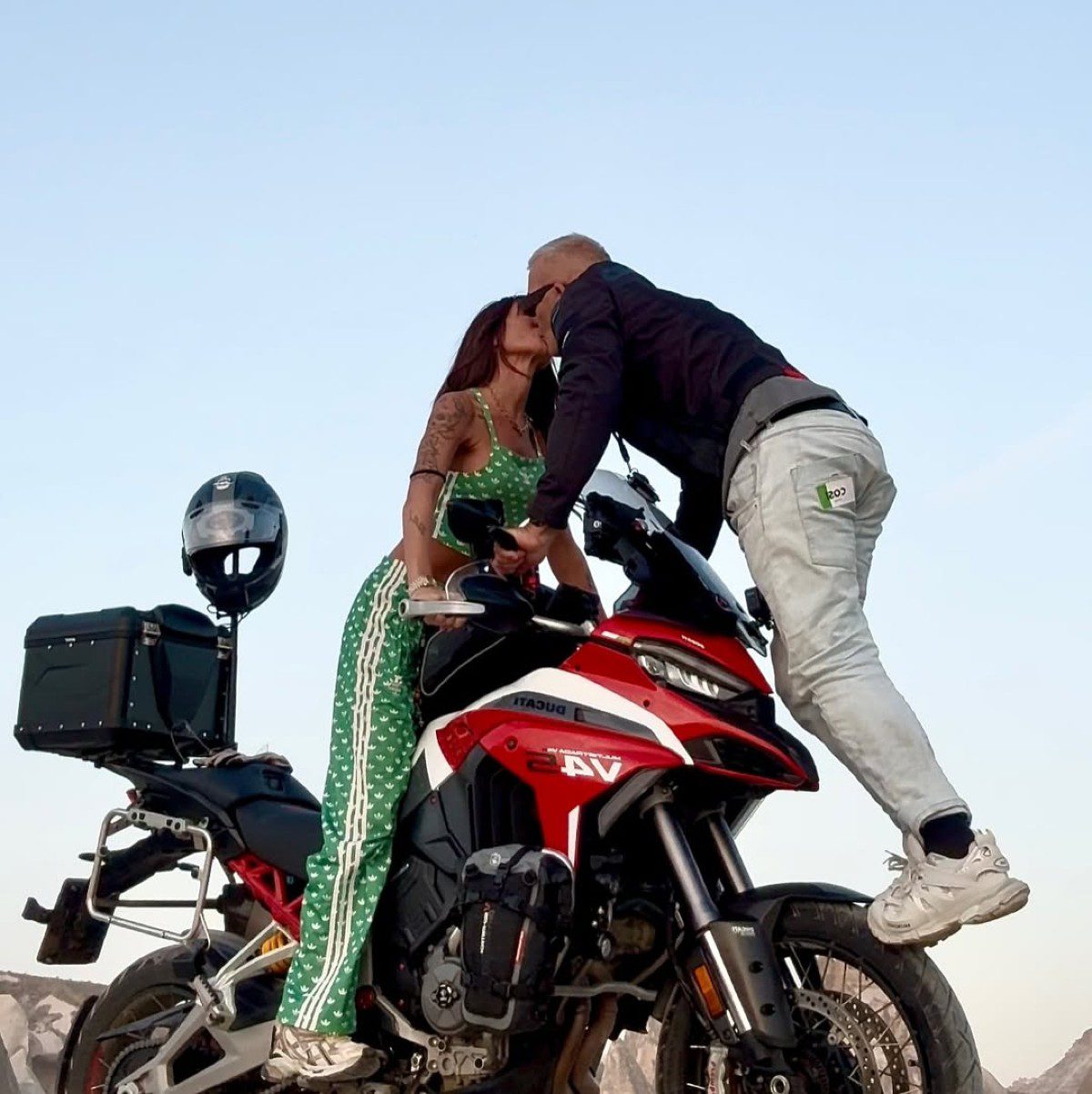 Ο Στέλιος Ρόκκος και η Λέλε Γκόφα