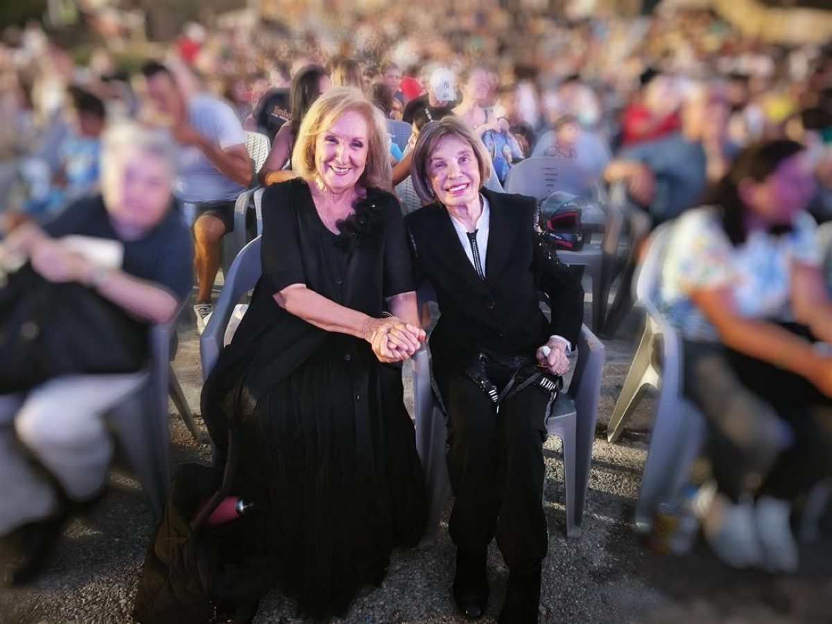 Η Κάρμεν Ρουγγέρη και η Ρίκα Διαλυνά