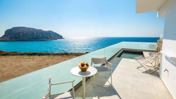 Διαμονή υψηλού επιπέδου με εντυπωσιακή θέα