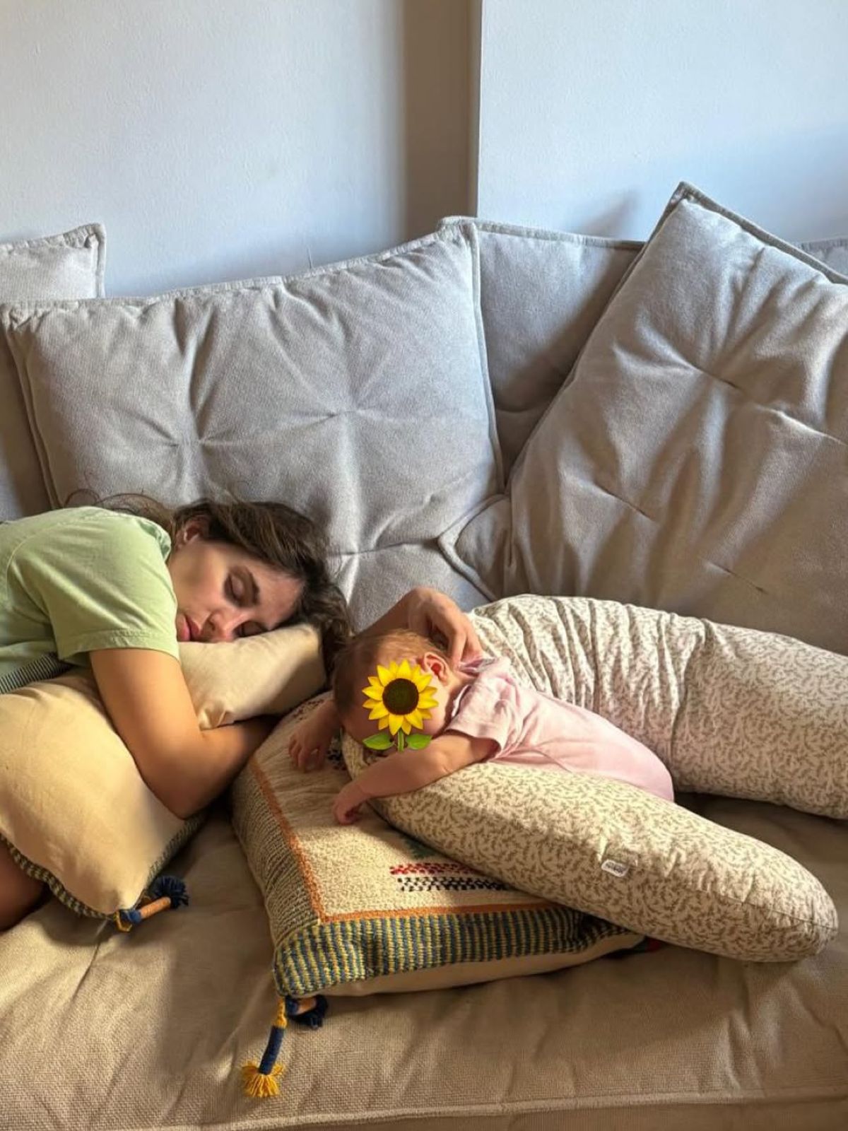 Η Παυλίνα Βουλγαράκη και η κόρη της