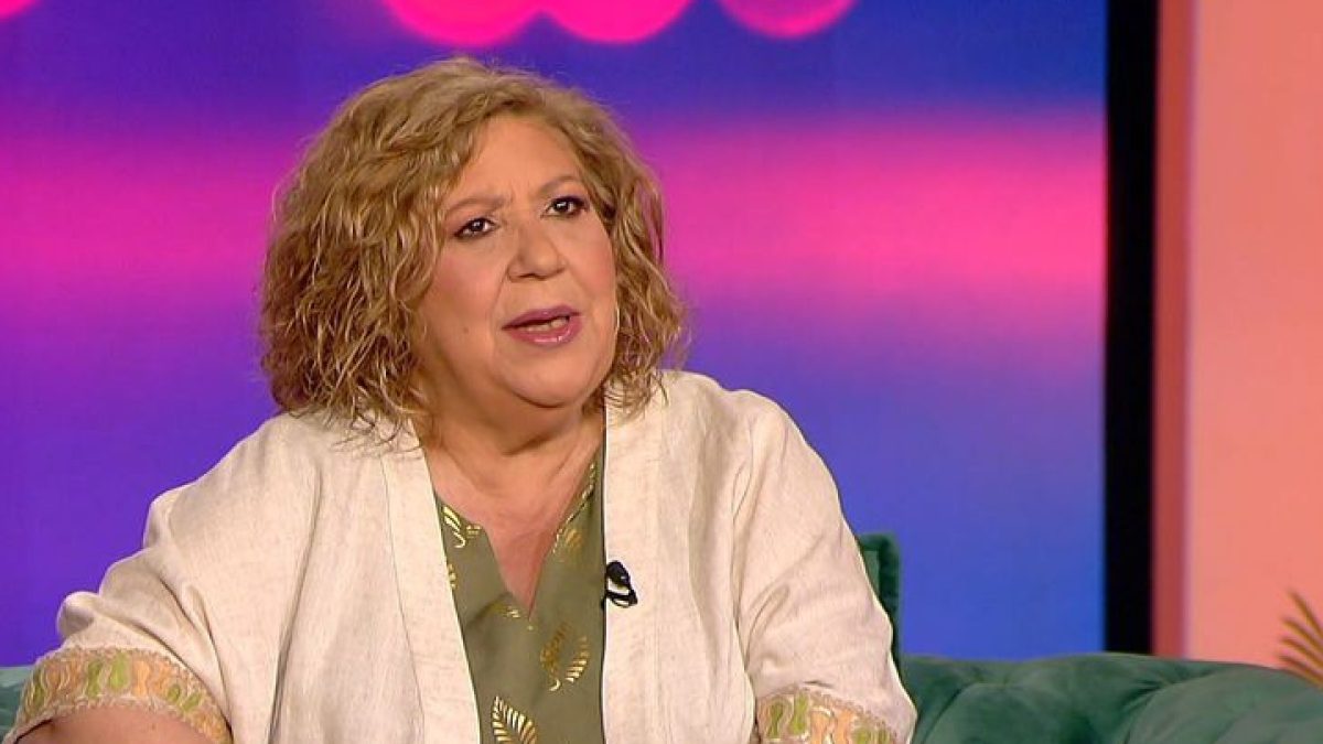 Η Χριστίνα Τσάφου στο Καλύτερα αργά