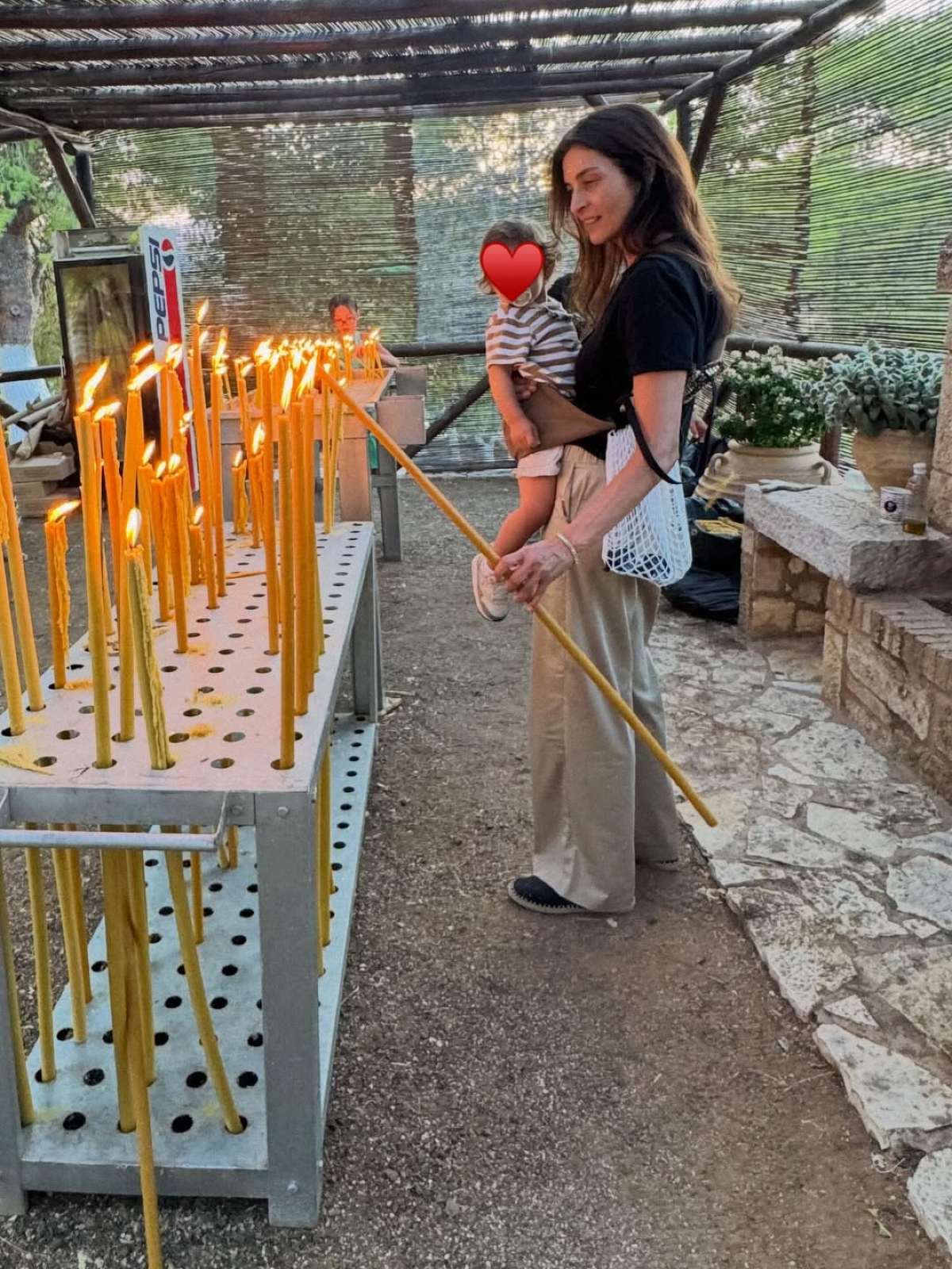 Η Αντιγόνη Κουλουκάκου με το γιο της