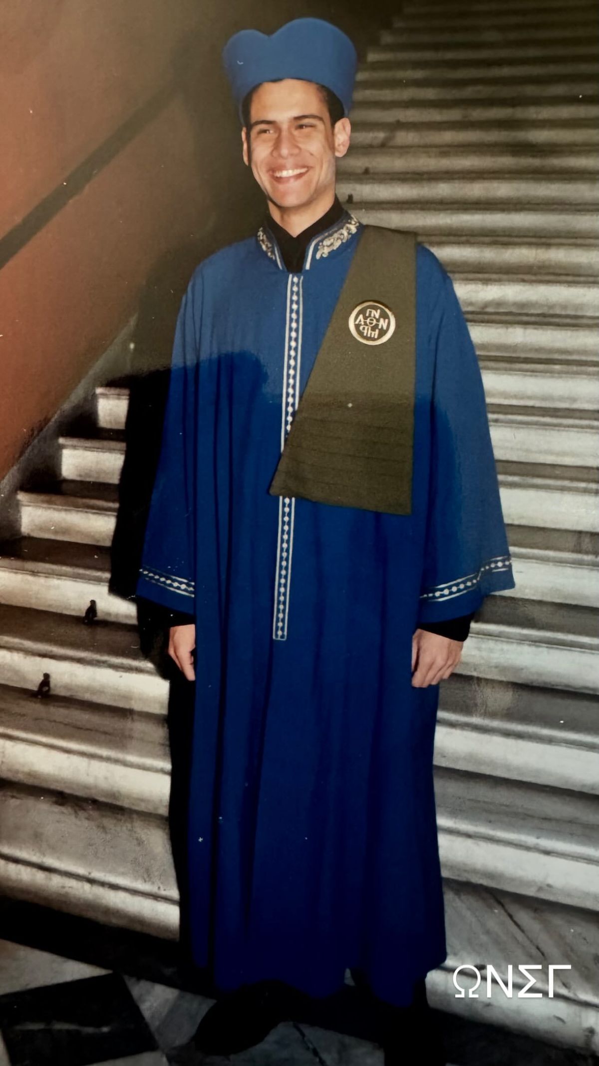 Δημήτρης Ουγγαρέζος πτυχίο