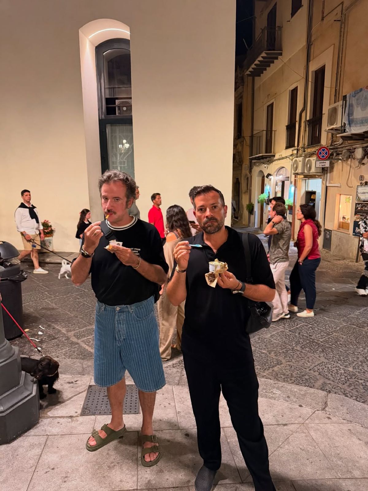 Ο Κωστής Μαραβέγιας στη Σικελία