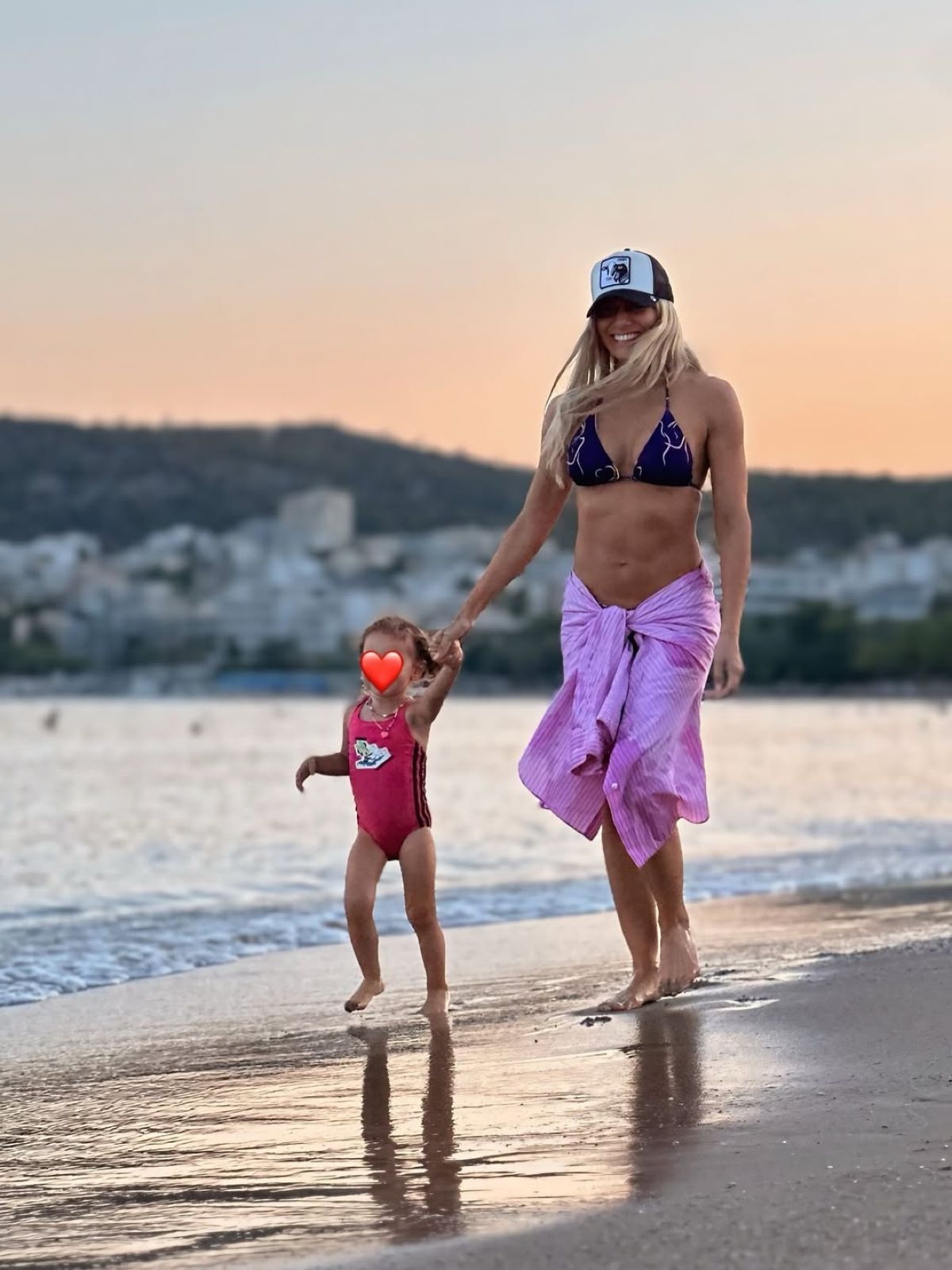 Ιωάννα Μαλέσκου με κόρη