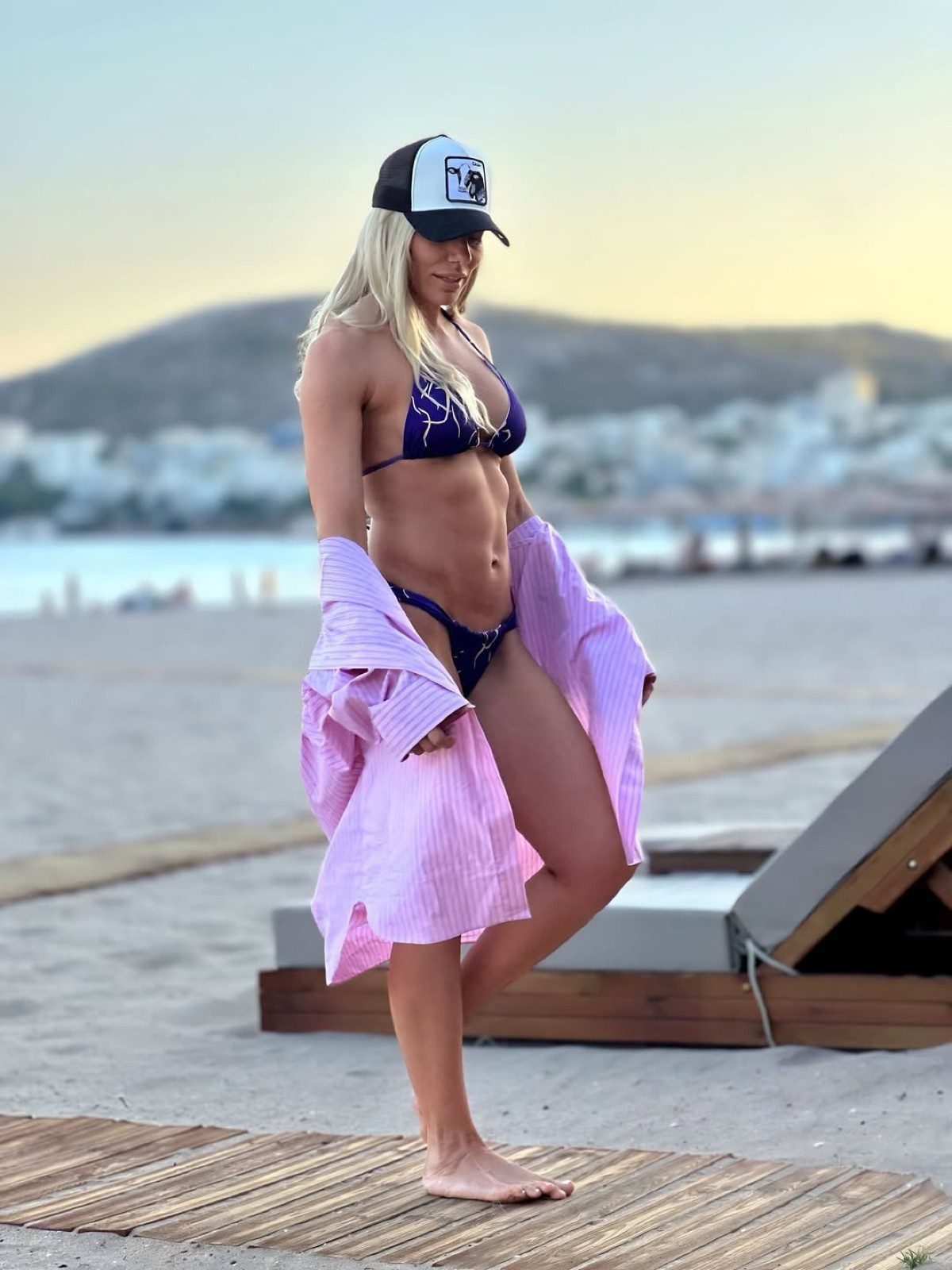 Ιωάννα Μαλέσκου με μαγιό