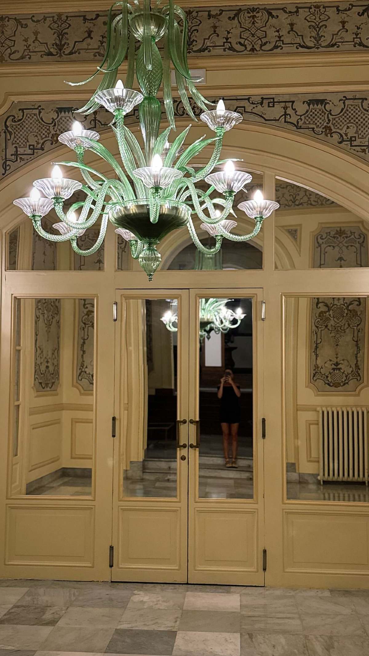 Η Μαρία Αντωνά στο Παλέρμο