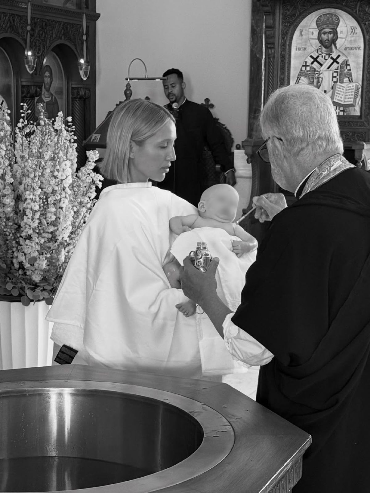 Νονά η Μαρία-Ολυμπία Ντε Γκρες