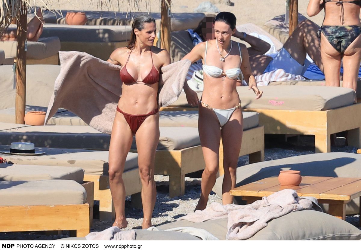 Μισέλ Χούντζικερ, Ορόρα Ραμαζότι