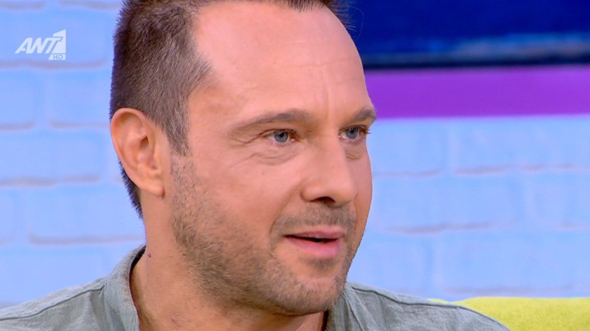 Ο Μέμος Μπεγνής στο Καλοκαίρι Παρέα