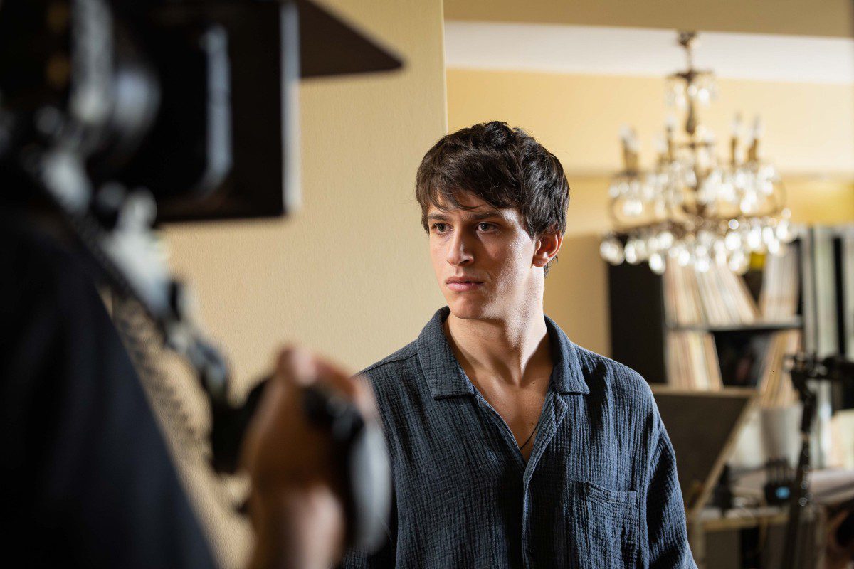 Ο δικαστής backstage