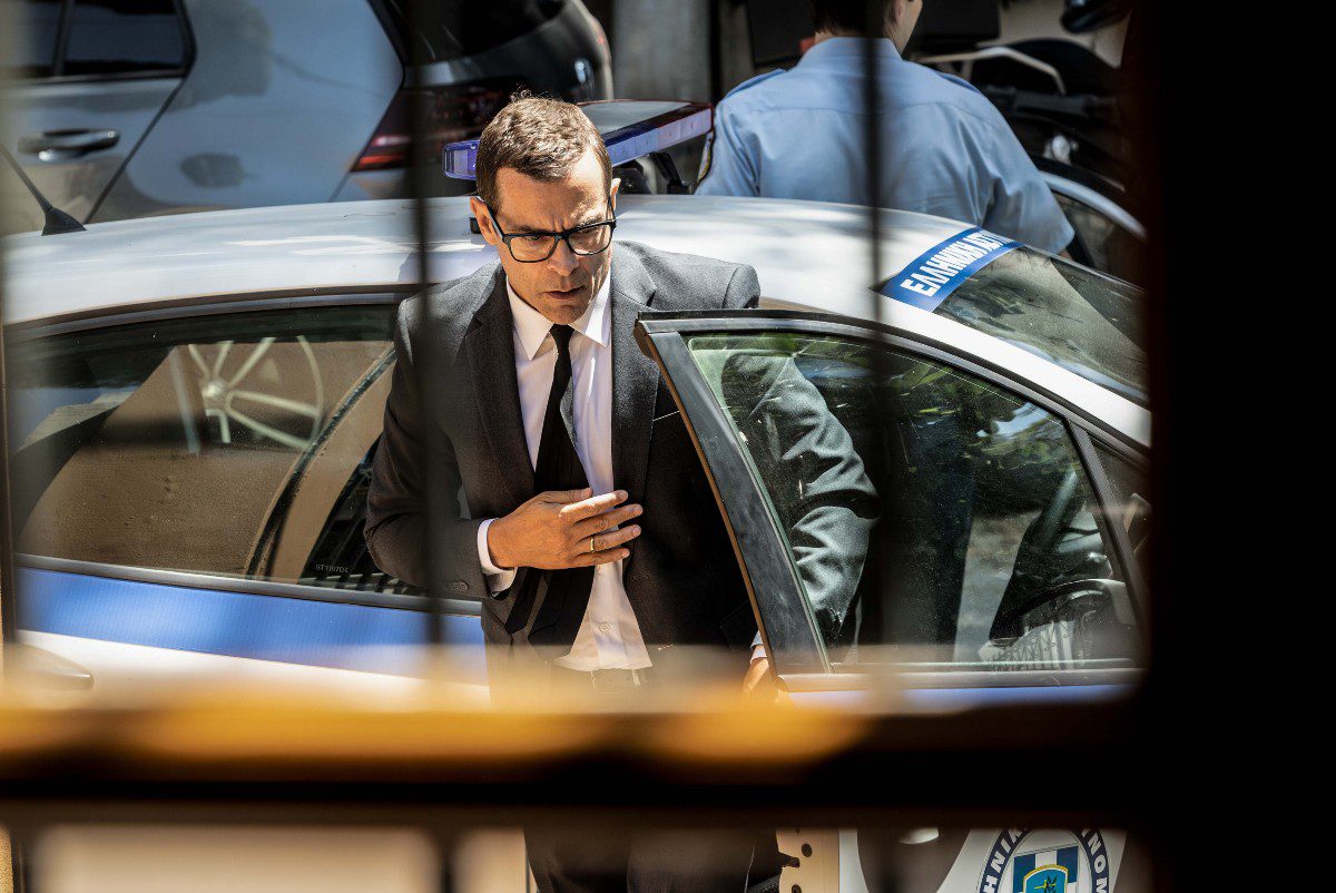 Ο δικαστής backstage