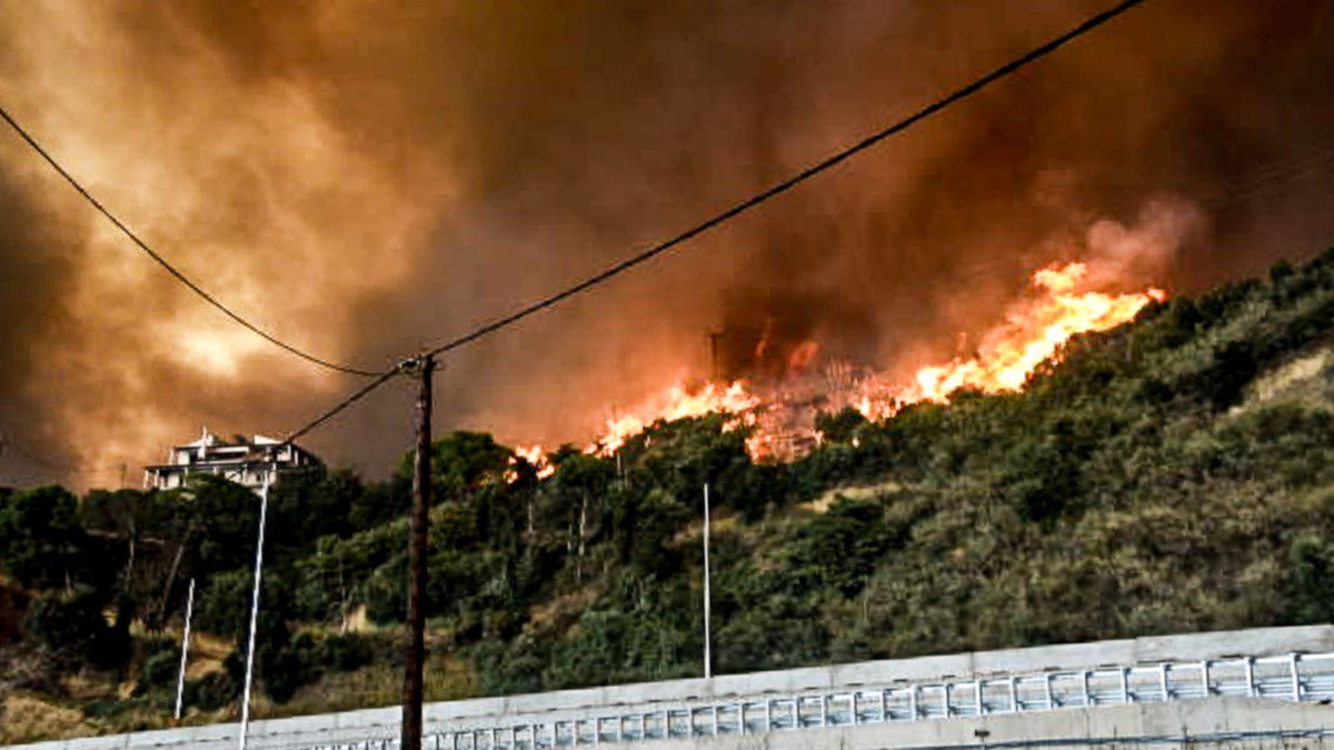 Φωτιά στην Αχαΐα