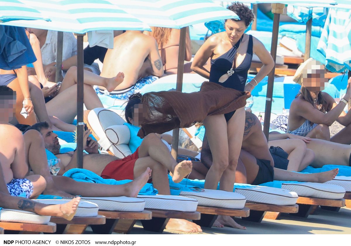 Η Σίσσυ Φειδά και ο Γιώργος Ανδρίτσος στη Μύκονο