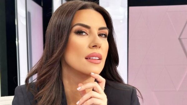 Η Άννα Λιβαθυνού