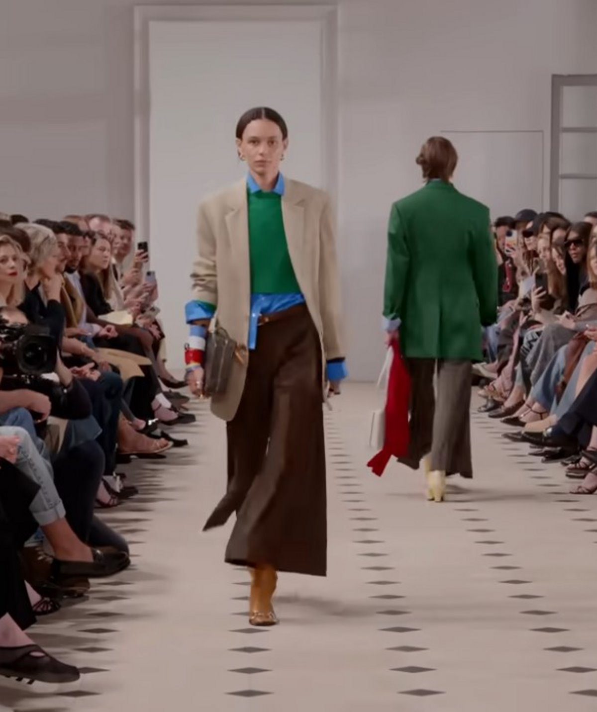 χρωματικοί συνδυασμοί celine